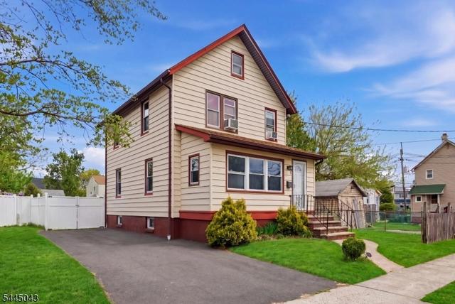 2 Lillian Ter, Woodbridge Twp, NJ 07095