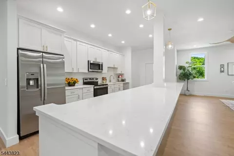 125 Main St, Hampton, NJ 08827 photo 5