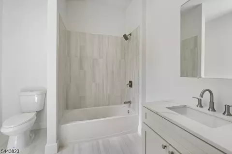 125 Main St, Hampton, NJ 08827 photo 17