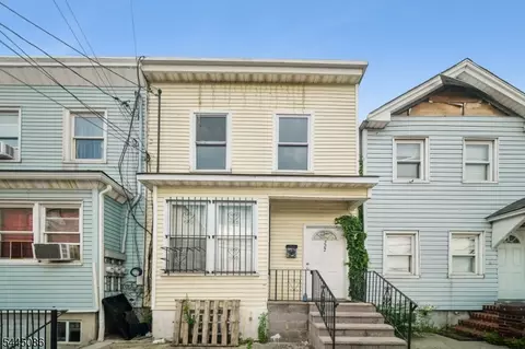 222 Astor St, Newark, NJ 07114