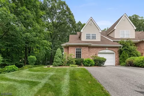 135 Richmond Rd, West Milford, NJ 07480