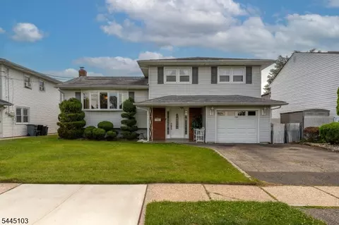 789 Mitchell Ave, Union, NJ 07083