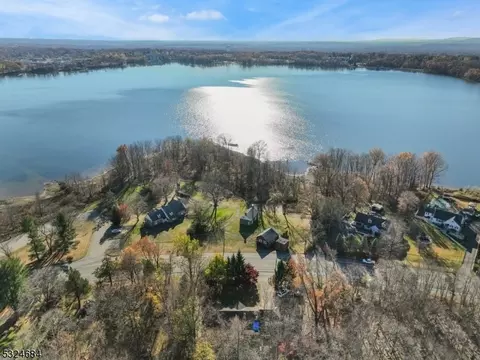 550 Berdan Ave, Wayne, NJ 07470 photo 34