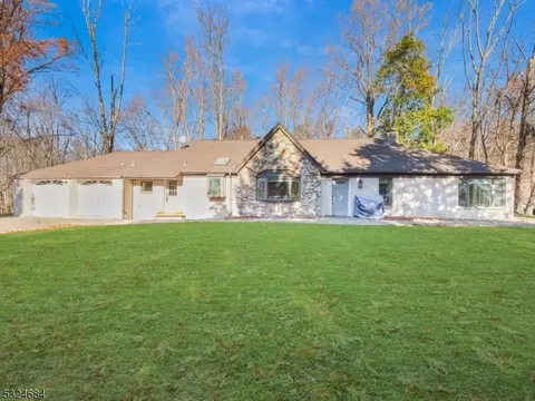 550 Berdan Ave, Wayne, NJ 07470