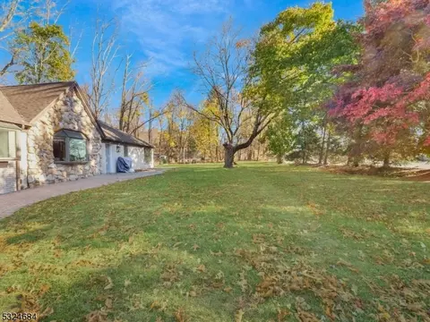550 Berdan Ave, Wayne, NJ 07470 photo 2