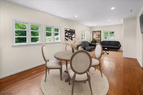 Dining - 1330 Great Rd, Montgomery Twp, NJ 08558 photo 1 of 3
