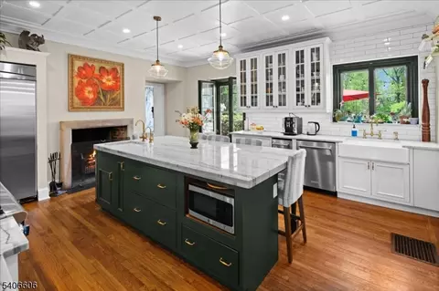 Kitchen - 1330 Great Rd, Montgomery Twp, NJ 08558 photo 3 of 12