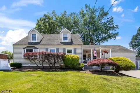 75 Lancaster Rd, Colonia, NJ 07067