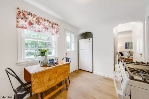 34 Colfax Rd, Springfield, NJ 07081 photo 17