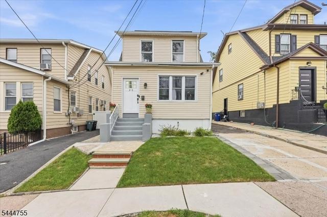 22 Naden Ave, Irvington, NJ 07111