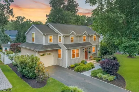 23 Kimball St, Chatham, NJ 07928
