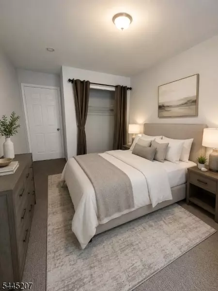Bedroom - 231 Mcauliffe Ct, Franklin Twp, NJ 08873 photo 2 of 2