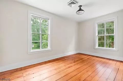 Bedroom - 139 Main St, Hampton, NJ 08827 photo 6 of 6