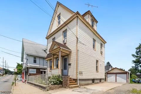 636 Paulison Ave, Clifton, NJ 07011