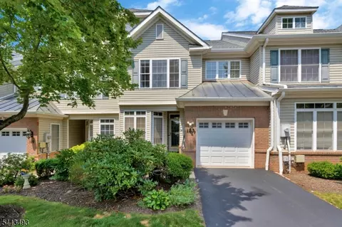 120 Loft Dr, Martinsville, NJ 08836