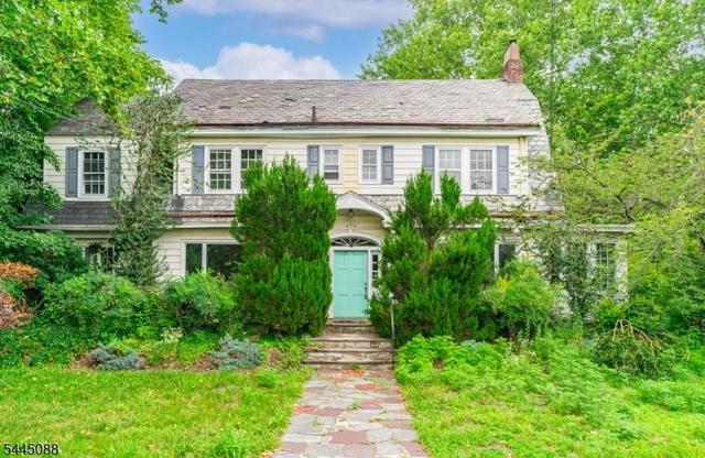 474 Cooper St, Woodbury, NJ 08096