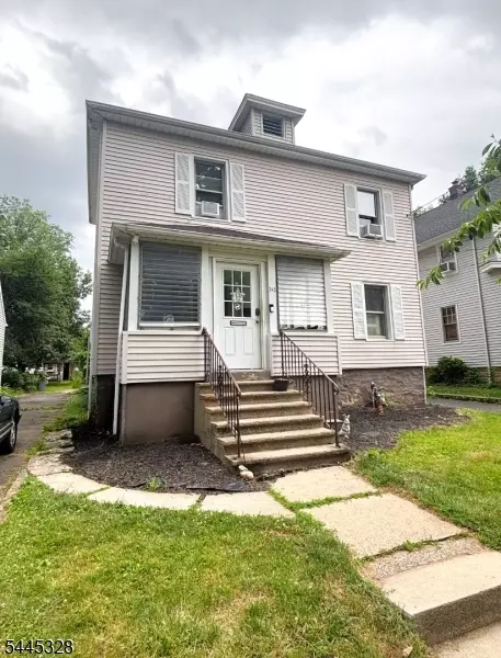 245 4th Ave, Garwood, NJ 07027
