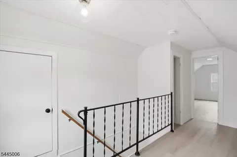 421 1st St, Middlesex, NJ 08846 photo 15
