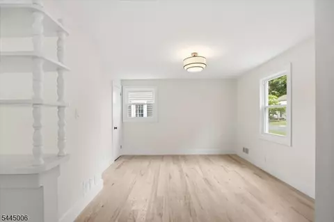 421 1st St, Middlesex, NJ 08846 photo 6