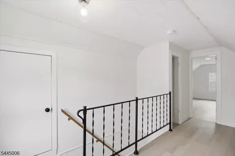 421 1st St, Middlesex, NJ 08846 photo 15