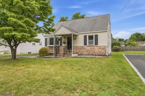 421 1st St, Middlesex, NJ 08846 photo 26