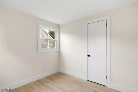 421 1st St, Middlesex, NJ 08846 photo 14