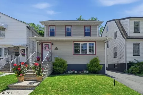 56 Essex Ave, Maplewood, NJ 07040