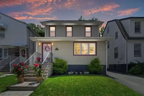 56 Essex Ave, Maplewood, NJ 07040