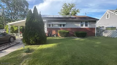 716 Lincoln St, Linden, NJ 07036
