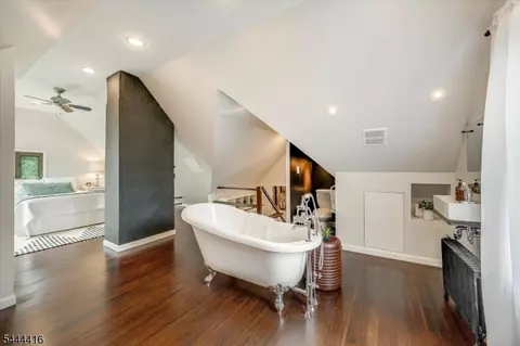 Bath - 43 Pine St, Millburn, NJ 07041 photo 4 of 5