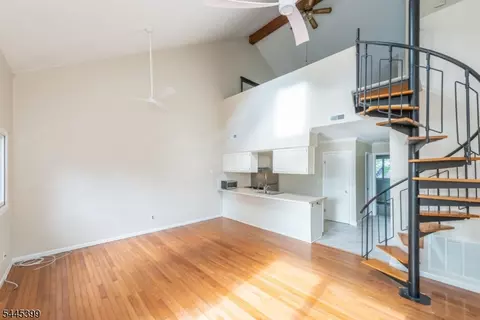 1 Red Lodge Dr UNIT 4, Vernon, NJ 07462