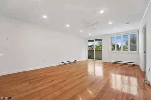 Living - 1 Euclid Ave #2E, Summit, NJ 07901 photo 1 of 4