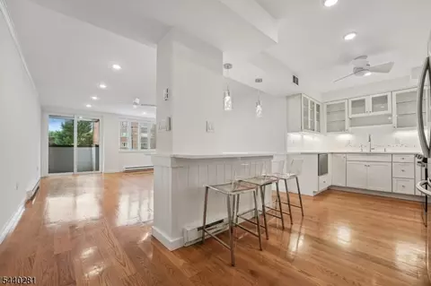 Other - 1 Euclid Ave #2E, Summit, NJ 07901 photo 2 of 8