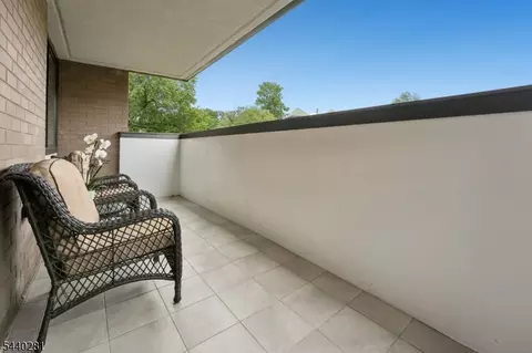 1 Euclid Ave #2E, Summit, NJ 07901 photo 19