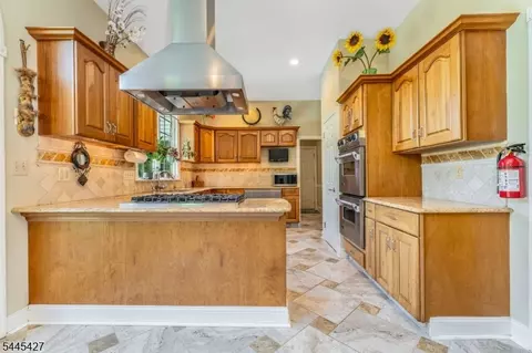 38 Larsen Rd, Ringoes, NJ 08551 photo 16