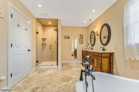 38 Larsen Rd, Ringoes, NJ 08551 photo 24