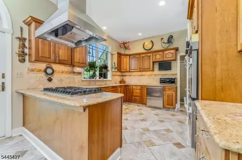 38 Larsen Rd, Ringoes, NJ 08551 photo 17