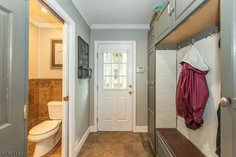 Entry Way - 38 Valley View Ave, Summit, NJ 07901 photo 2 of 5