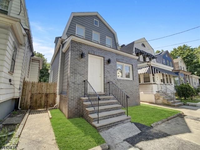94 Washington Ave, Irvington, NJ 07111