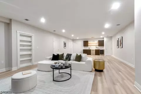 Living - 333 Harrison St, Paramus, NJ 07652 photo 7 of 7