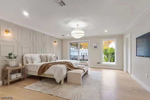 Bedroom - 333 Harrison St, Paramus, NJ 07652 photo 1 of 2