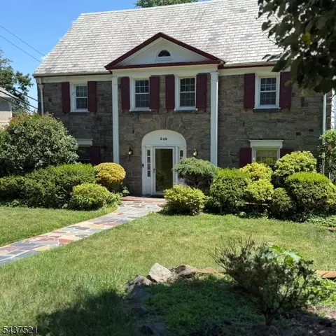 346 Harding Dr, South Orange Village, NJ 07079