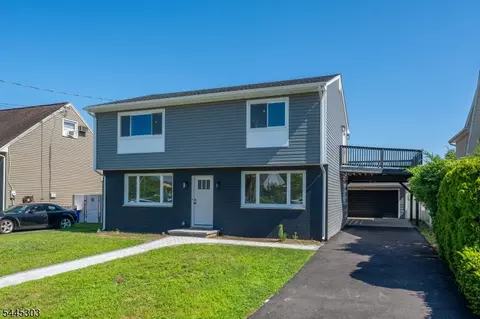 214 Alberta Dr, Saddle Brook, NJ 07663