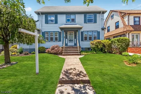 132 Hillside Rd, Elizabeth, NJ 07208
