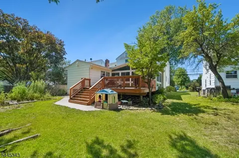 Exterior - 26 Tower Dr, Springfield, NJ 07081 photo 2 of 2