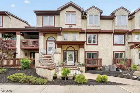 109 Michaels Ct #109, Woodbridge, NJ 07095