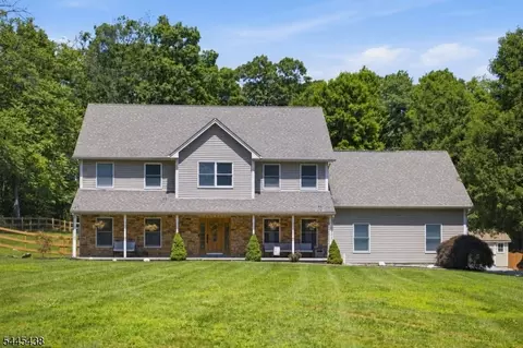 104 Haggerty Rd, Wantage, NJ 07461