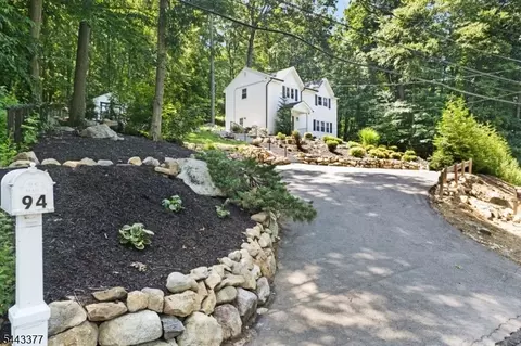 94 Castle Rock Rd, Lake Hopatcong, NJ 07849