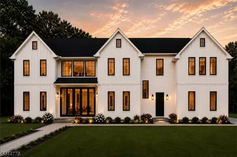 2 Spenser Dr, Short Hills, NJ 07078