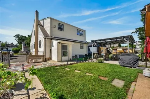 650 E 6th St, Plainfield, NJ 07060 photo 17